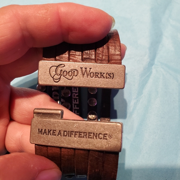 Good works make a difference bracelet - Picture 3 of 8